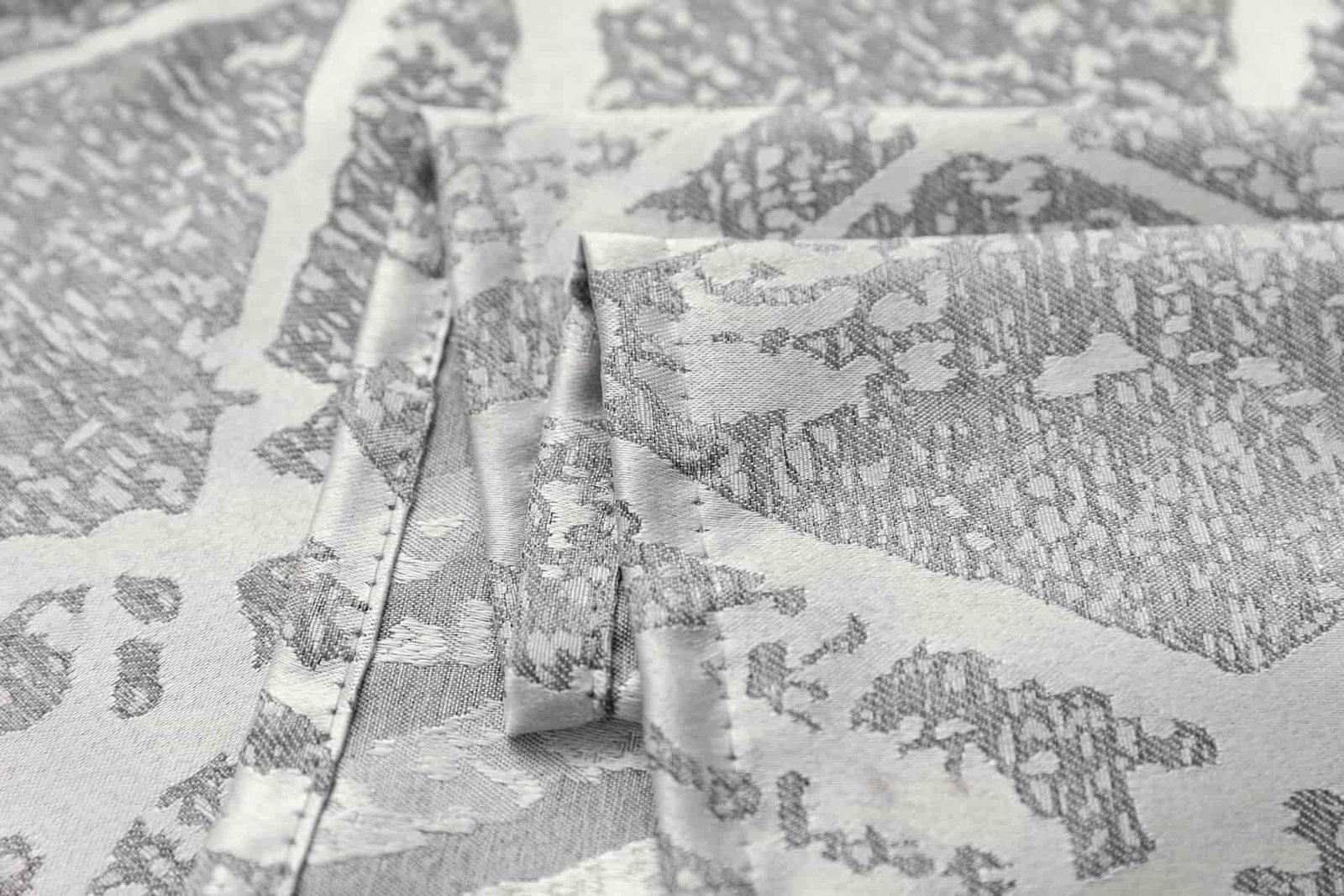 LUCKTORA-CURTAIN-6022 (8)