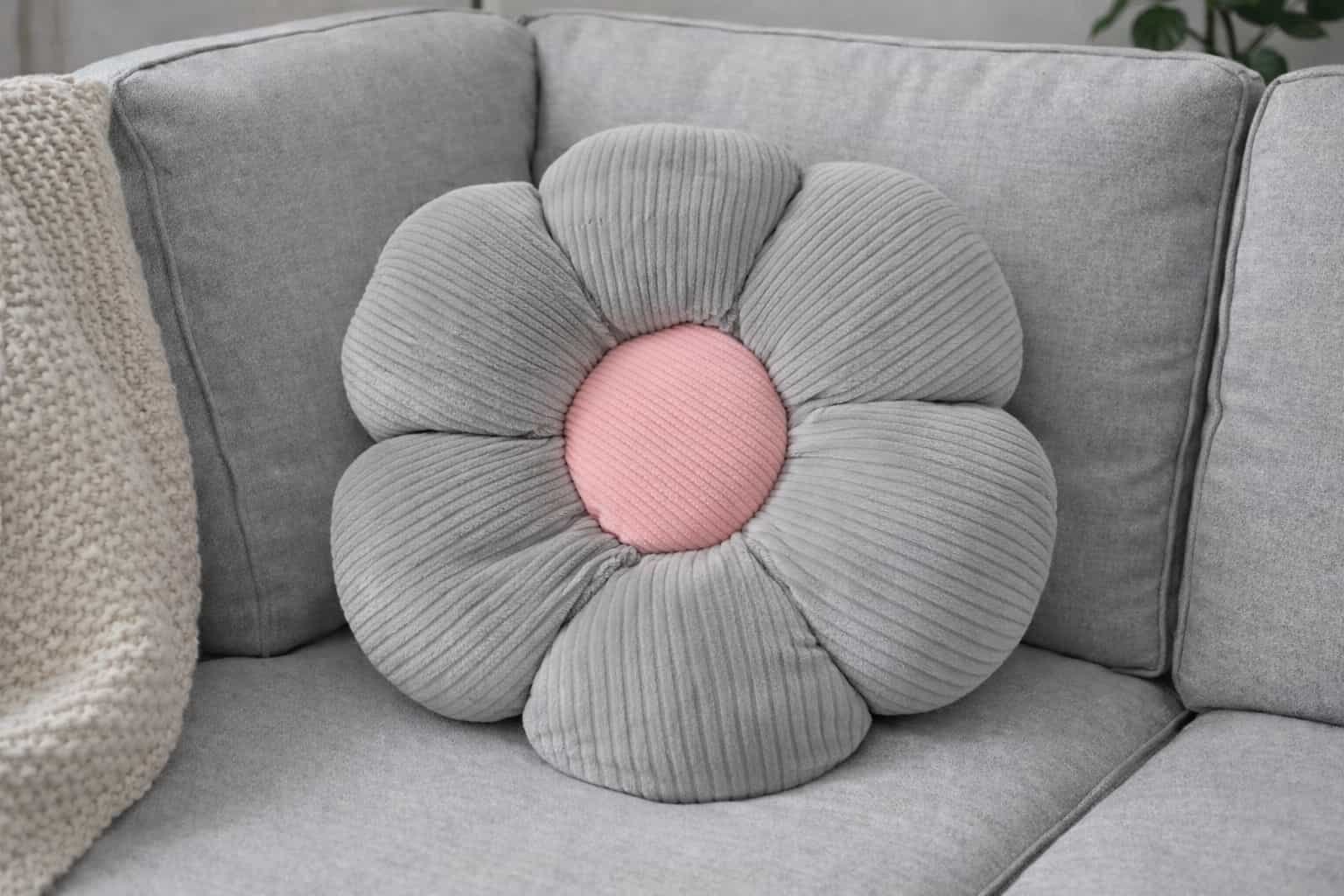 LUCKTORA-FLOWERPILLOW (6) διακοσμητικό μαξιλάρι λουλούδι για καναπέ και δάπεδο