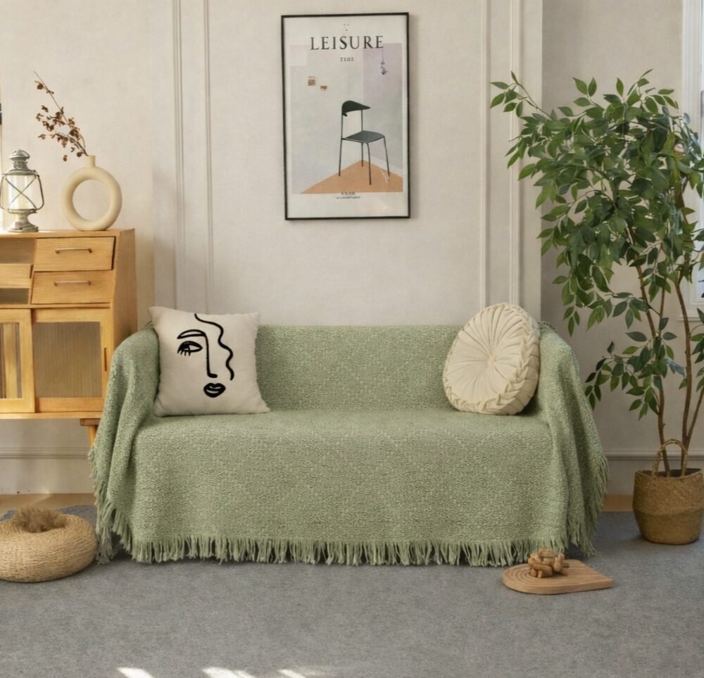 Ριχτάρι καναπέ chenille σε μπεζ απόχρωση σε σαλόνι