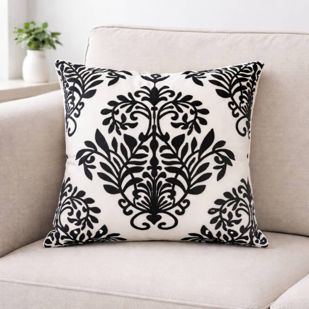 Διακοσμητική Μαξιλαροθήκη με Κέντημα -BRK-3