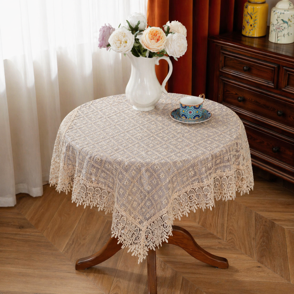 C3-4 Δαντελένιο Tραπεζομάντηλο - 85x85CM